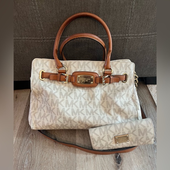 MICHEAL Kors Tote Bag - Picture 1 of 4